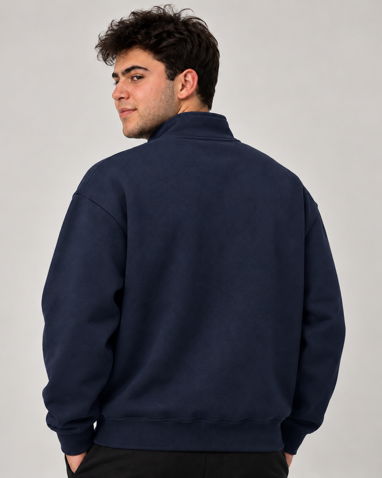 Sudadera ALO Accolade 1/4 Zip azul marino, vista de espalda