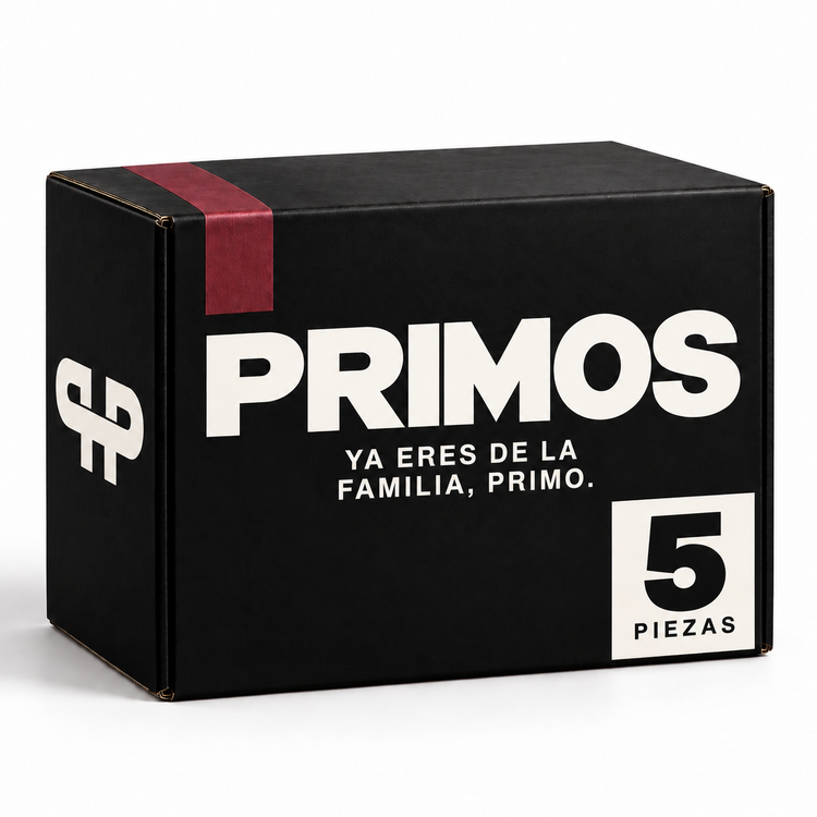 Caja PRIMOS del paquete de 5 sudaderas ALO Accolade 1/4 Zip, con el lema «Ya eres de la familia, primo»